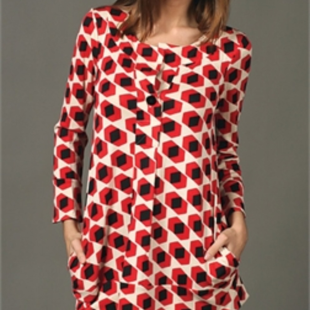 DvF GABY LARGE ARROW CUBE RED TUNIC TOP  - size 4
